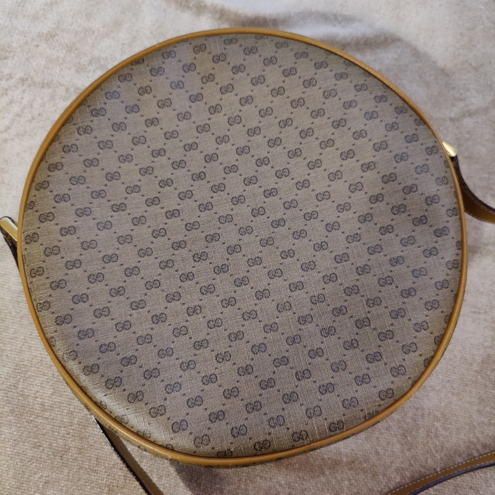 Vintage GUCCI GG Monogram Brown Tan Leather Large Canteen Round Crossbody  - Picture 15 of 16